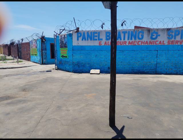 M² BUSINESS FOR SALE IN BOTLENG